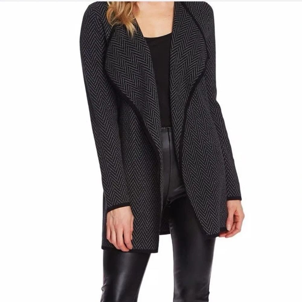 Vince Camino Chevron Pattern Black and Gray Women's Cardigan sweater size M